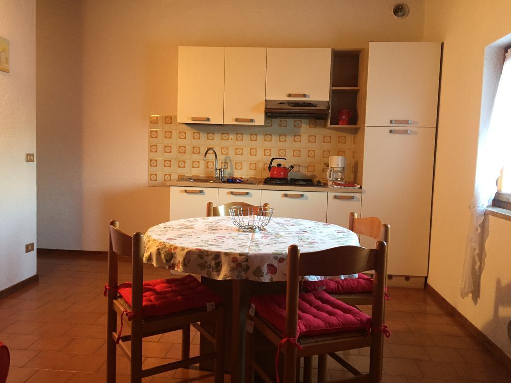 דירות ברנצונה סול גארדה Casa Mary מראה חיצוני תמונה